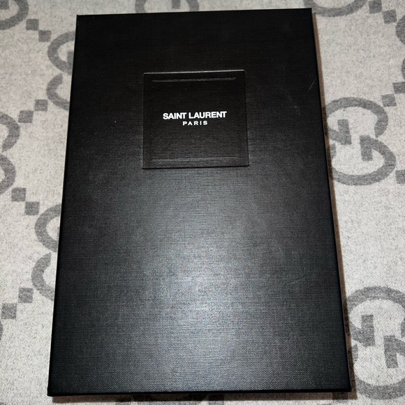 Authentic YSL snow leopard pumps, size 6 - Picture 2 of 8